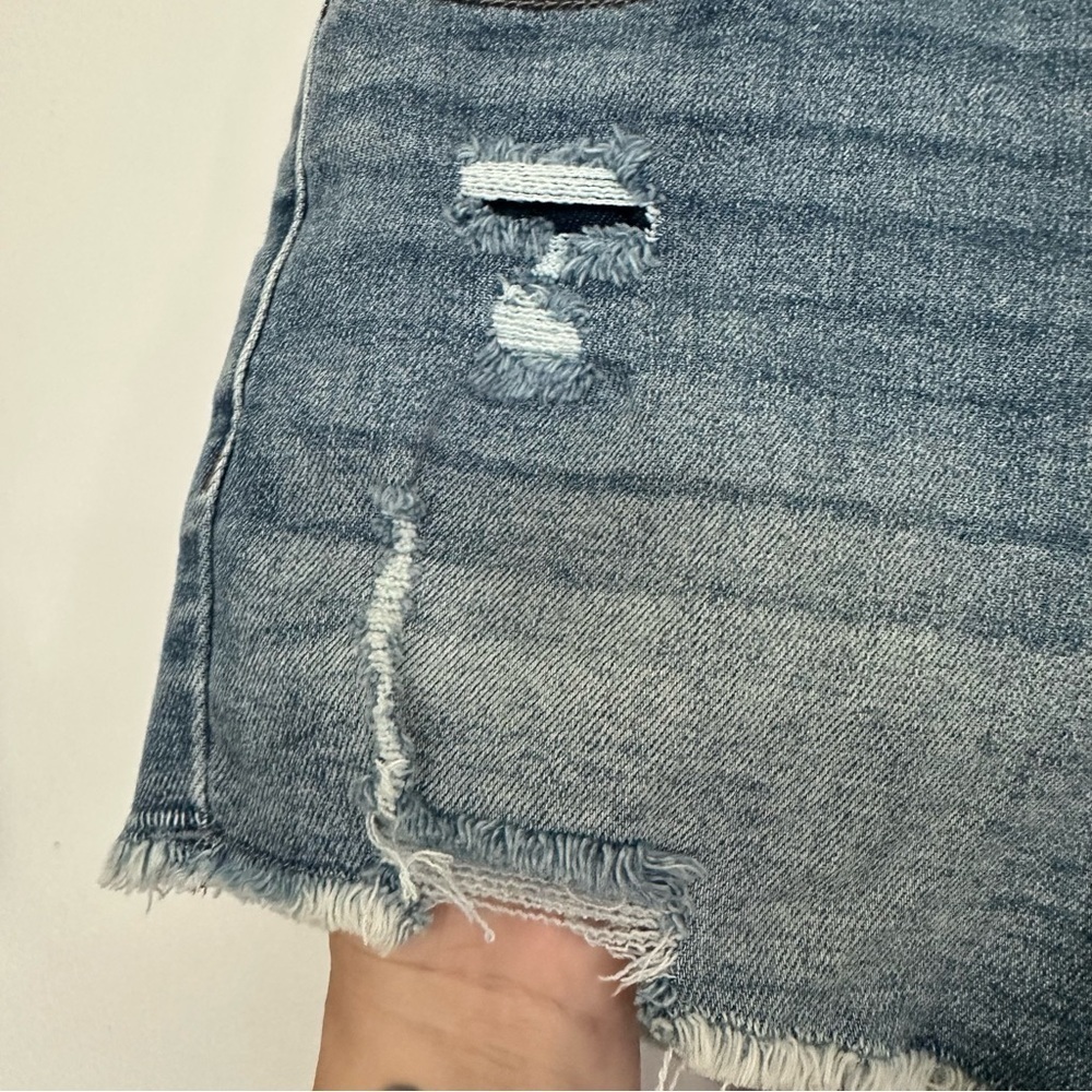 Distressed Denim Shorts - Picture 3 of 9
